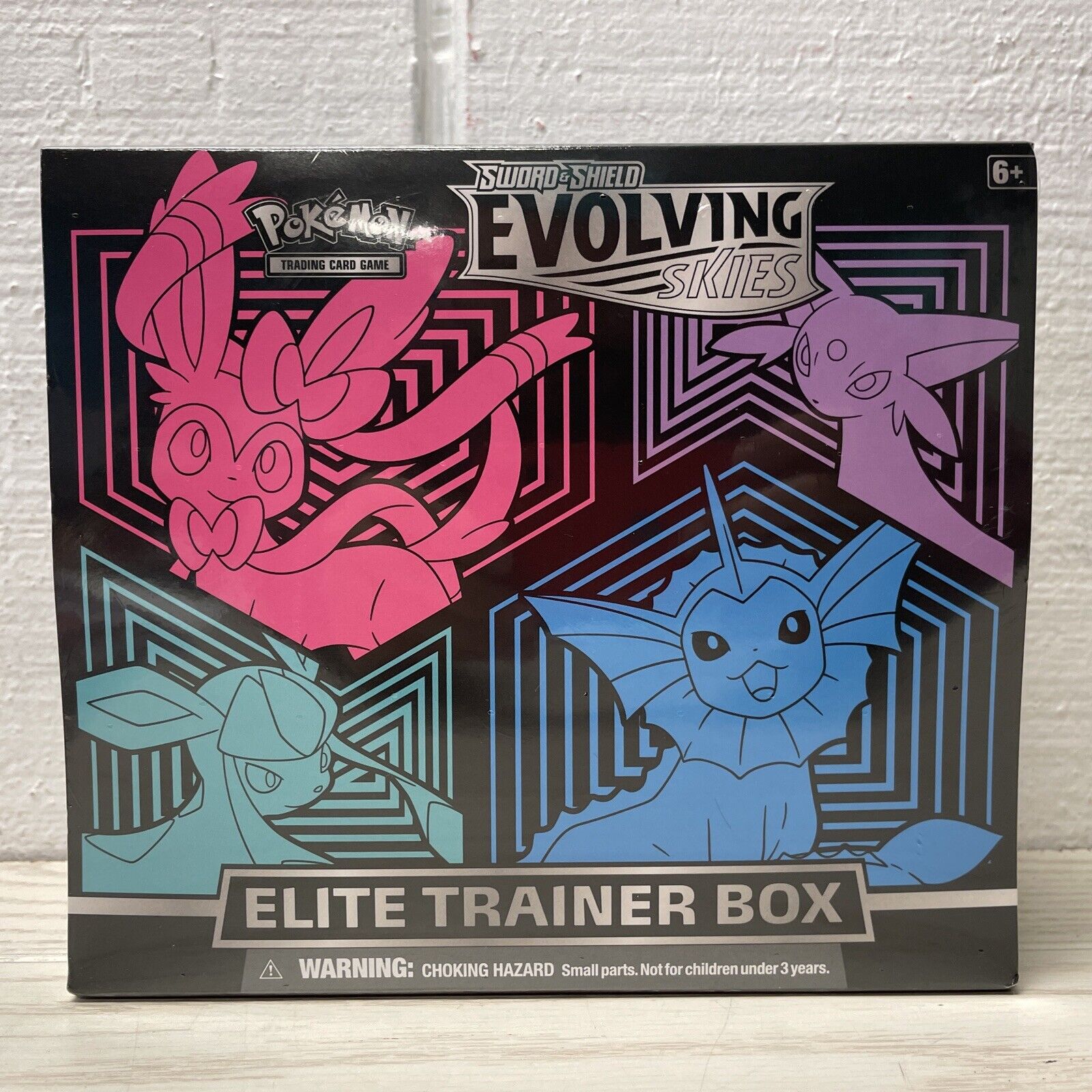 Pokemon SAS7 Evolving Skies Elite Trainer Box - Orange